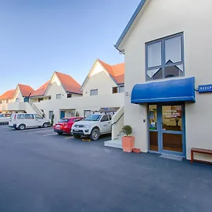 Bella Vista & New Zealand
