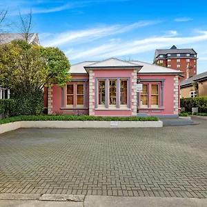 The Classic New Zealand